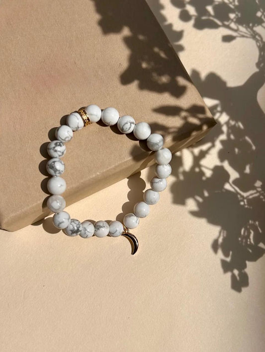 Howlite Beads Bracelet with Crescent Moon Charm